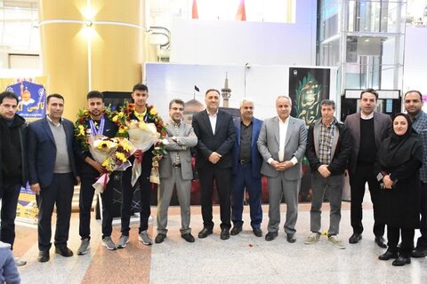 استقبال از قهرمانان ناشنوای دوومیدانی خراسان رضوی در مشهد