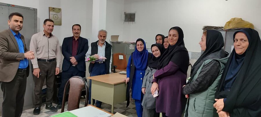 ملایر| تبریک روز جهانی به کارکنان شاغل دارای معلولیت