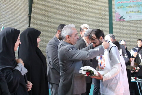 گزارش تصویری | جشنواره ورزشی و بازی های بومی و محلی بلندهمتان استان البرز در ساوجبلاغ برگزار شد