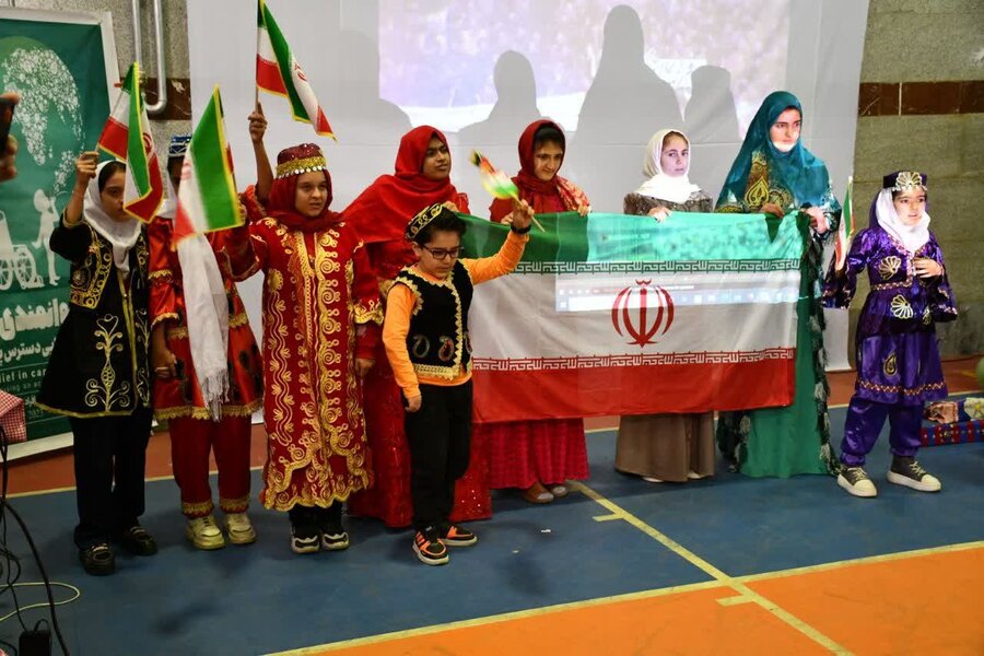 مراسم روز جهانی معلولین در بهزیستی ماکو با همکاری اداره آموزش و پرورش شهرستان