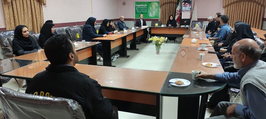 تویسرکان|تقدیر از کارکنان اداره و مدال آوران تحت پوشش بهزیستی