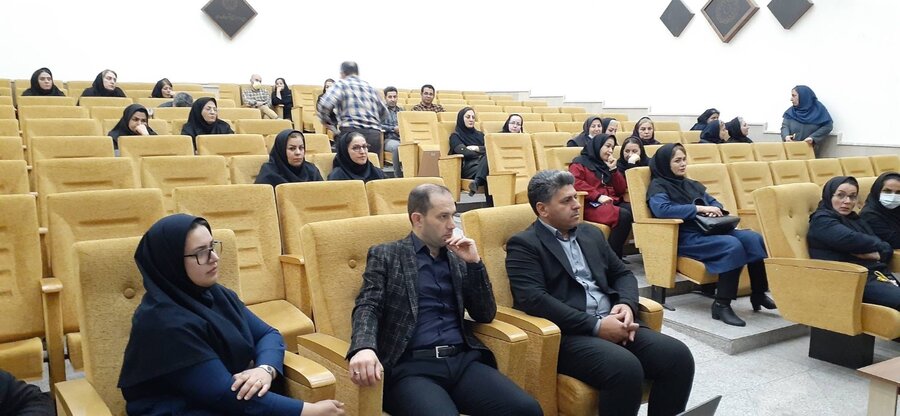 شهرری |جلسه پرسش و پاسخ کارکنان با رییس و کارشناسان نیروی انسانی بهزیستی استان تهران