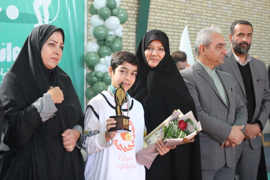 جشنواره ورزشی و بازی های بومی و محلی بلندهمتان استان البرز در ساوجبلاغ برگزار شد