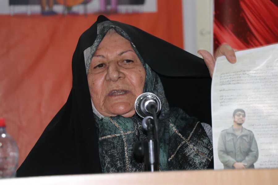 یادواره ۷۸ شهید خانواده بهزیستی استان کرمان برگزار شد یادواره ۷۸ شهید خانواده بهزیستی استان کرمان برگزار شد