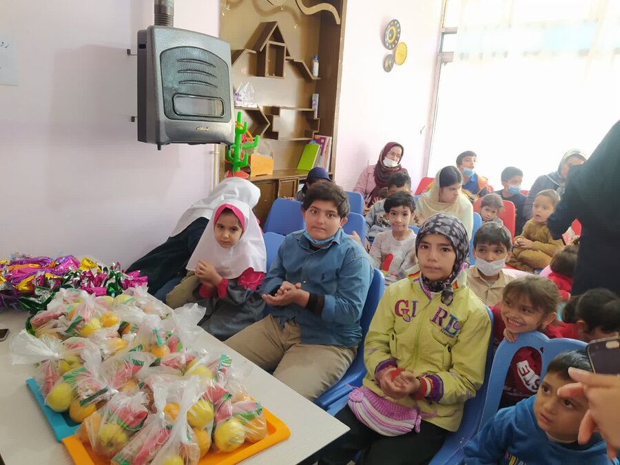 اسدآباد|برگزاری جشن به مناسبت هفته معلولین در مرکز توانبخشی ابن سینا