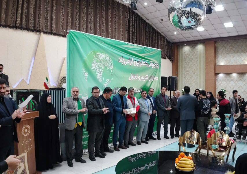 شهرقدس | تکریم و تجلیل از نخبگان افراد دارای معلولیت