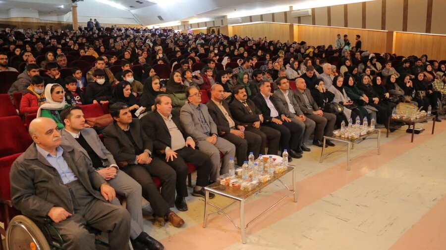 گزارش تصویری/ مراسم گرامیداشت روز جهانی معلولین در سنندج