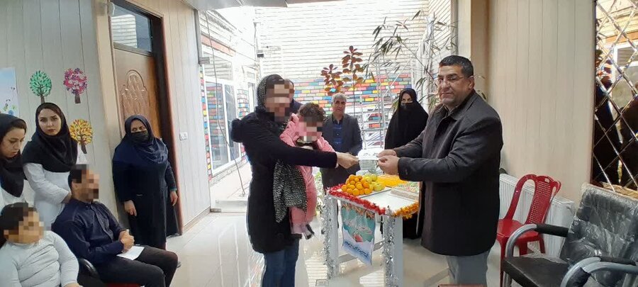 برگزاری مراسم روز جهانی معلولین در مرکز توانبخشی شهرستان تکاب