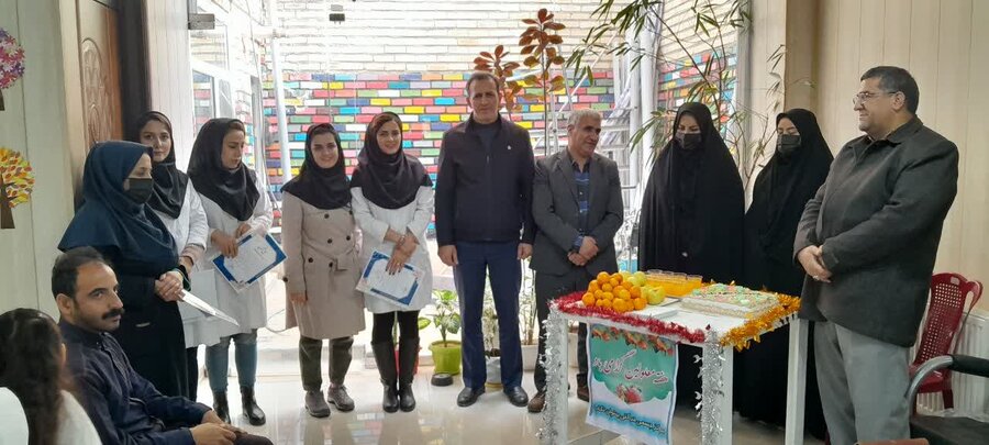 برگزاری مراسم روز جهانی معلولین در مرکز توانبخشی شهرستان تکاب 