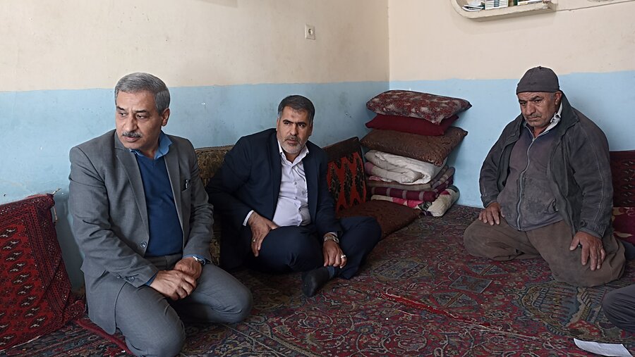 سنندج | دیدار فرماندار با خانواده های دارای چند معلولیتی