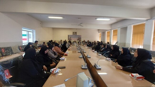 سمیرم| گردهمایی هنرمندان، ورزشکاران و کارافرینان موفق دارای معلولیت