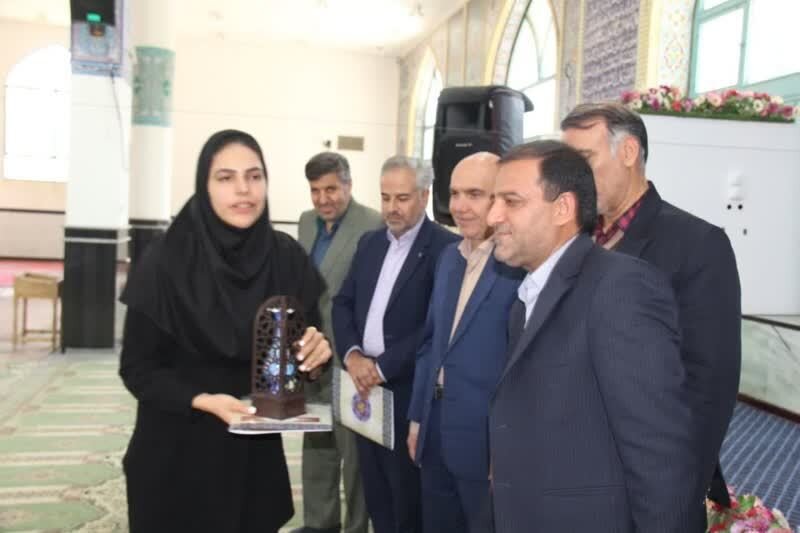 نجفآباد| برگزاری شورای اداری شهرستان در هفته گرامیداشت افراد دارای معلولیت