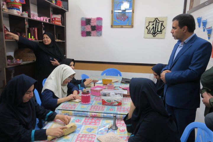 گلپایگان| بازدید مسئولین شهرستان از مرکز توانبخشی سحر