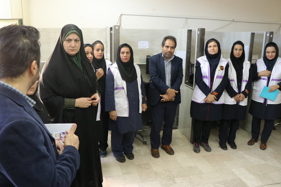 بازدید معاون سلامت اجتماعی بهزیستی کشور از اورژانس اجتماعی کرمان بازدید معاون سلامت اجتماعی بهزیستی کشور از اورژانس اجتماعی کرمان