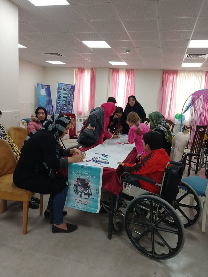 رباط کریم| برگزاری مراسمی به مناسبت ۱۲ آذر روز معلولین برای مددجویان