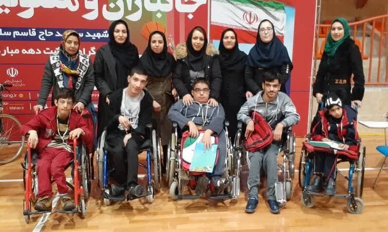 در رسانه| حکایت یک مادر و پسری با صندلی چرخدار