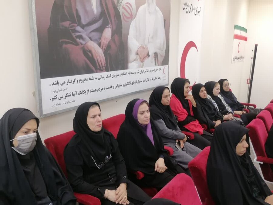 تجلیل از ورزشکاران دارای معلولیت در شهرستان بم تجلیل از ورزشکاران دارای معلولیت در شهرستان بم