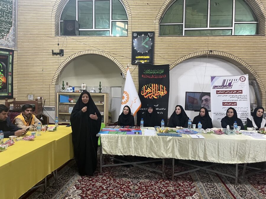 پیشوا | نشست قرارگاه خدمات اجتماعی و فرهنگی شهید احمد ملک آبادی در محلات کم برخوردار