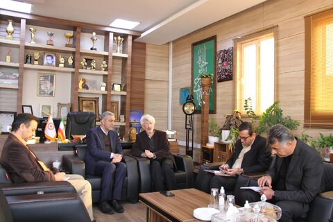 نشست مدیر کل و معاونین بهزیستی فارس با رئیس مجمع نمایندگان فارس