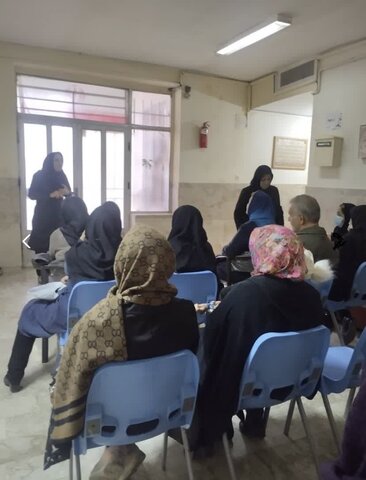برگزاری نشست ویژه خانواده‌های بیماران اعصاب و روان مزمن مقیم مرکز هاجر 