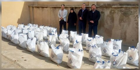 توزیع ۵۰ بسته مواد غذایی در بین مددجویان شهرستان هرسین