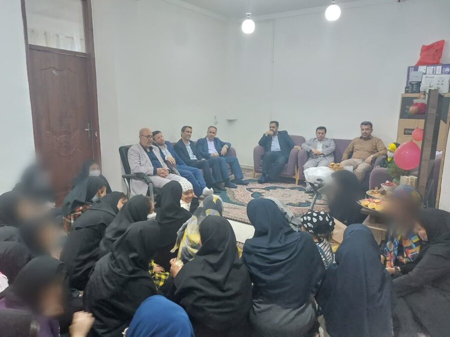 حضور رییس کل دادگستری استان بوشهر در مرکز دختر شبه خانواده بهزیستی در شب یلدا