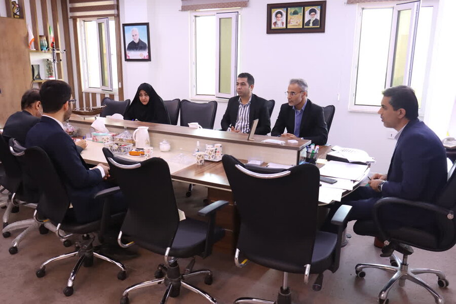 نشست مشترک مشترک معاون سواد آموزی اداره کل آموزش و پرورش با سرپرست بهزیستی استان بوشهر