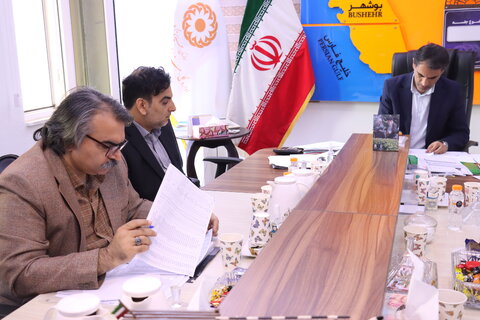 نشست  مدیرعامل صندوق کارآفرینی امید و بنیاد برکت استان با سرپرست بهزیستی استان بوشهر