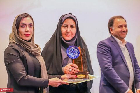 گزارش تصویری ا آیین تجلیل از مدال آوران و قهرمانان استان مرکزی