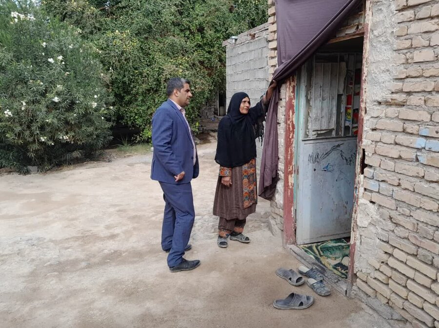 بازدید رییس بهزیستی عنبر آباد از پروژه های مسکن مددجویی حاجی آباد فلاح