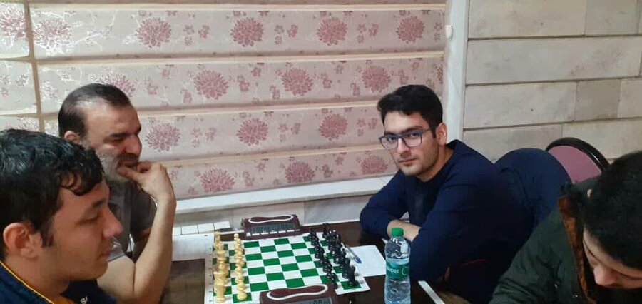 کسب مقام قهرمانی توانخواه گیلانی در مسابقات قهرمانی کشور و انتخابی تیم ملی شطرنج ناشنوایان در تهران