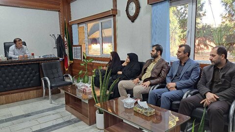 بهشهر| نشست رئیس اداره پذیرش و گروههای هدف بهزیستی مازندران با دادستان شهرستان بهشهر