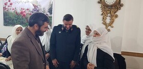 گزارش تصویری| فرمانده انتظامی استان زنجان با مادران سالمند مرکز توانبخشی روزانه مهرگان دیدار کرد