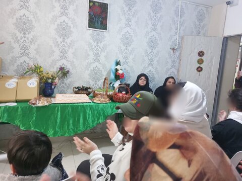 جشن روز مادر درمرکز حرفه آموزی دخترانه کیمیا برگزار شد
