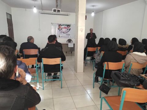 برگزاری کارگاه آموزشی مهارتهای پیش از ازدواج در شهرستان چایپاره