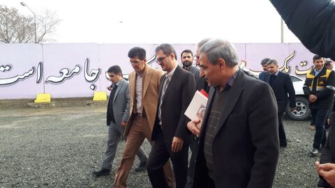حضور استاندار و مدیر کل بهزیستی کردستان در مرکز رهایی از اعتیاد کامیاران