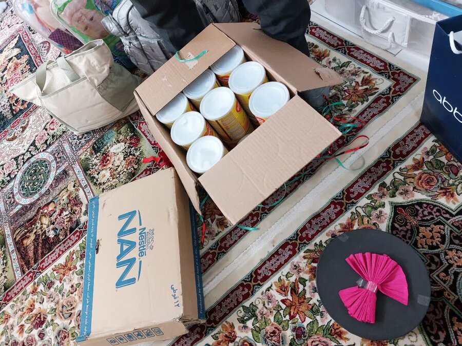 مدیرکل بهزیستی استان البرز از خانواده دارای فرزند سه قلو در فردیس تقدیر کرد