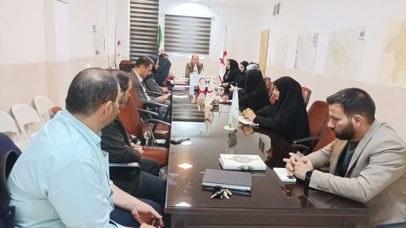 نجفآباد| سالمندان سرمایههای ارزشمند اجتماعی کشور هستند