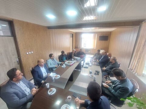 برگزاری جلسه احداث مسکن خانوارهای شهری دارای حداقل دو عضو معلول در شهرستان گچساران
