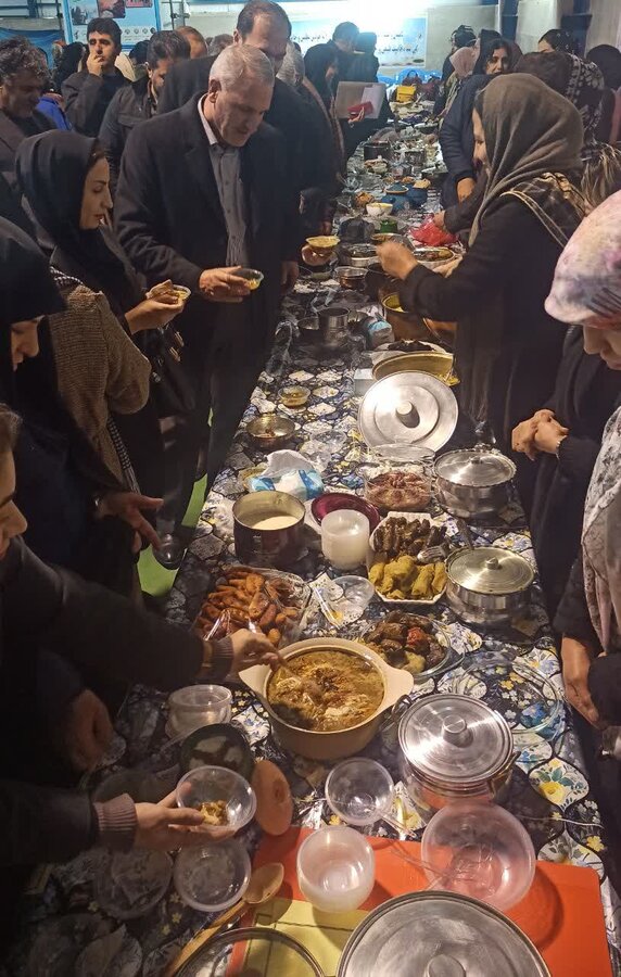 برگزاری جشنواره غذاهای بومی محلی در کامیاران

