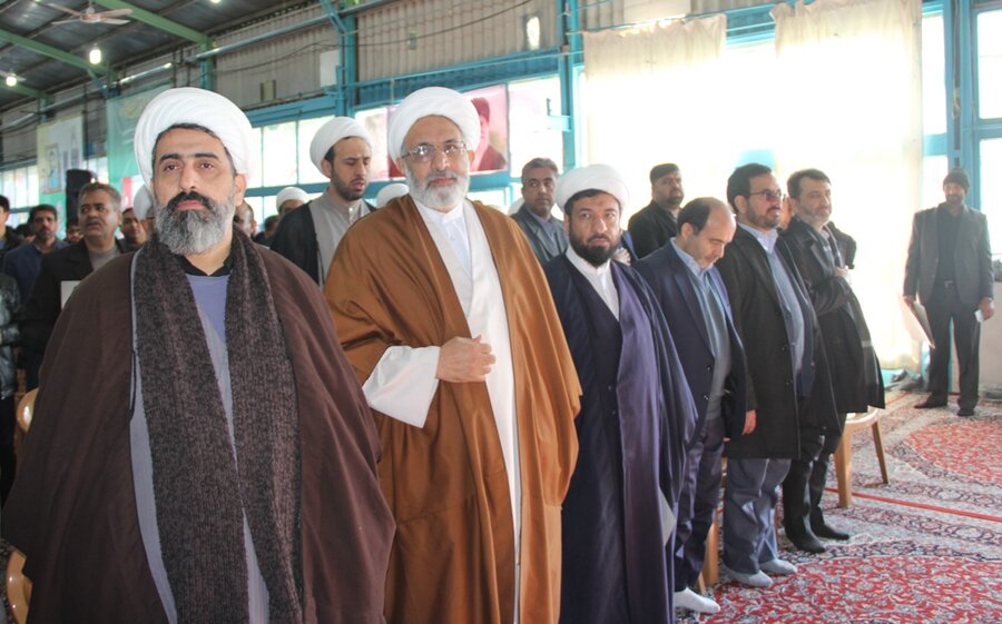 حضور مدیر کل و کارکنان بهزیستی استان اصفهان در گلستان شهدا