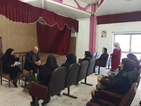 شهرتهران| جلسه توجیهی تکریم ارباب رجوع در مرکز شهید ذوالفقاری برگزار شد