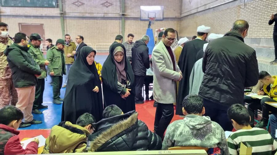 برگزاری مسابقه نقاشی فرزندان کارکنان بهزیستی چالدران