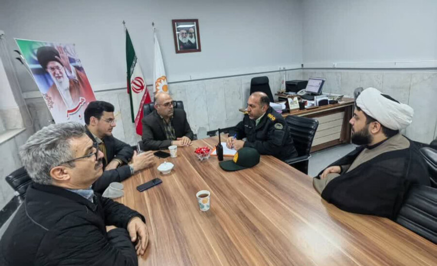 نشست مشترک بهزیستی فردیس با مسئولین نیروی انتظامی پاسگاه شهرک وحدت