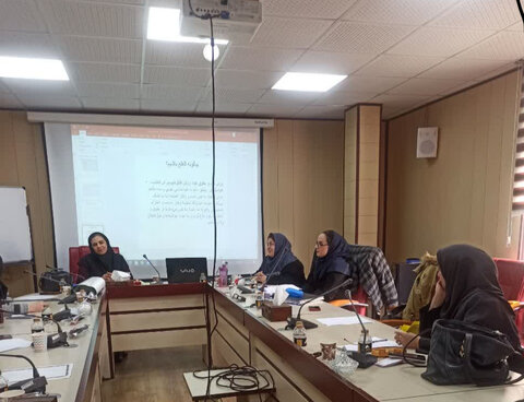 جلسه آموزشی با موضوع مهارت جرأت مندی برای مراکز مثبت زندگی بهزیستی استان البرز برگزار شد