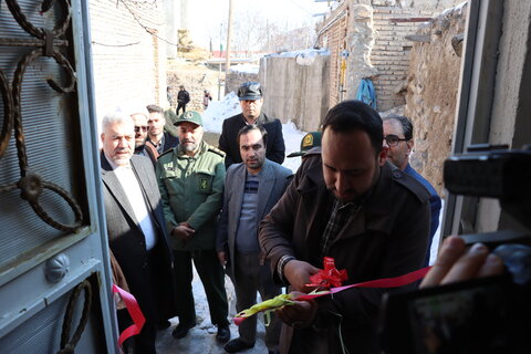 نیر| افتتاح یک واحد مسکن مددجویی به مناسب  دهه مبارکه فجر دربهزیستی شهرستان نیر