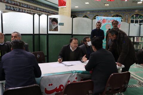 گزارش تصویری ا برگزاری میز خدمت در مسجد الزهرا شهر اراک