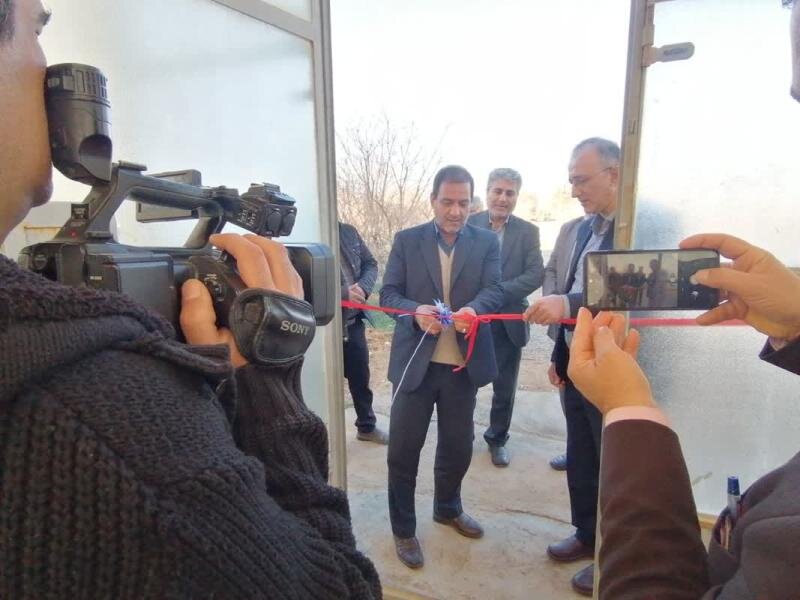 نجف آباد | آئین افتتاح طرح های اشتغال در ایام دهه فجر