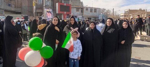 گزارش تصویری| تجلی حضور کارکنان بهزیستی ایلام در راهپیمایی یوم الله ۲۲ بهمن