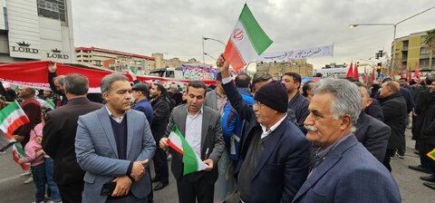 گزارش تصویری|حضور پرشور اعضای شورای معاونین,روسا و کارکنان بهزیستی شهرستان های فارس در راهپیمایی یوم الله 22 بهمن